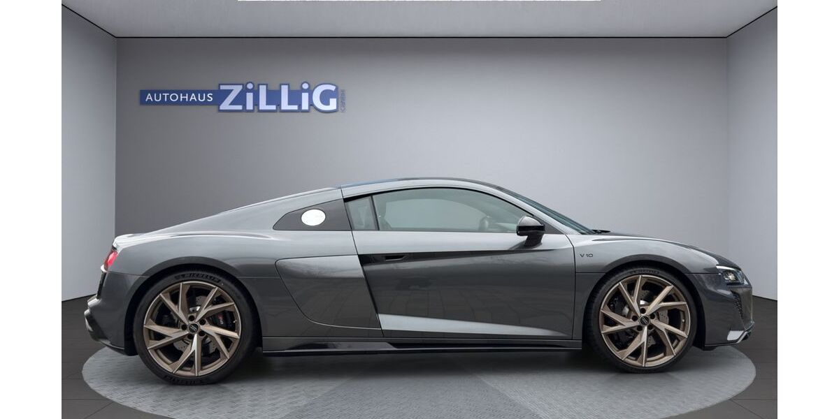 Audi R8 1.400 km 144.490 &euro; Kulmbach 95326