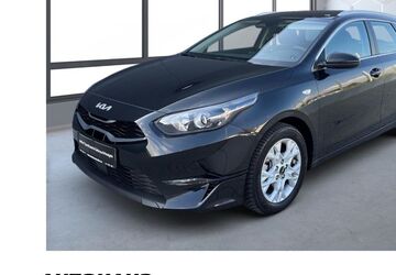 Kia ceed Sportswagon 12.648 km 23.889 &euro; Erfurt 99087