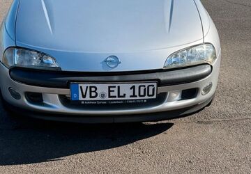 Opel Tigra 78.200 km 3.200 &euro; Lauterbach 36341