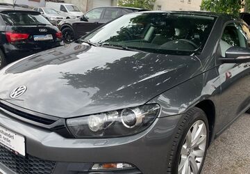 VW Scirocco 105.744 km 8.999 &euro; Radebeul 01445