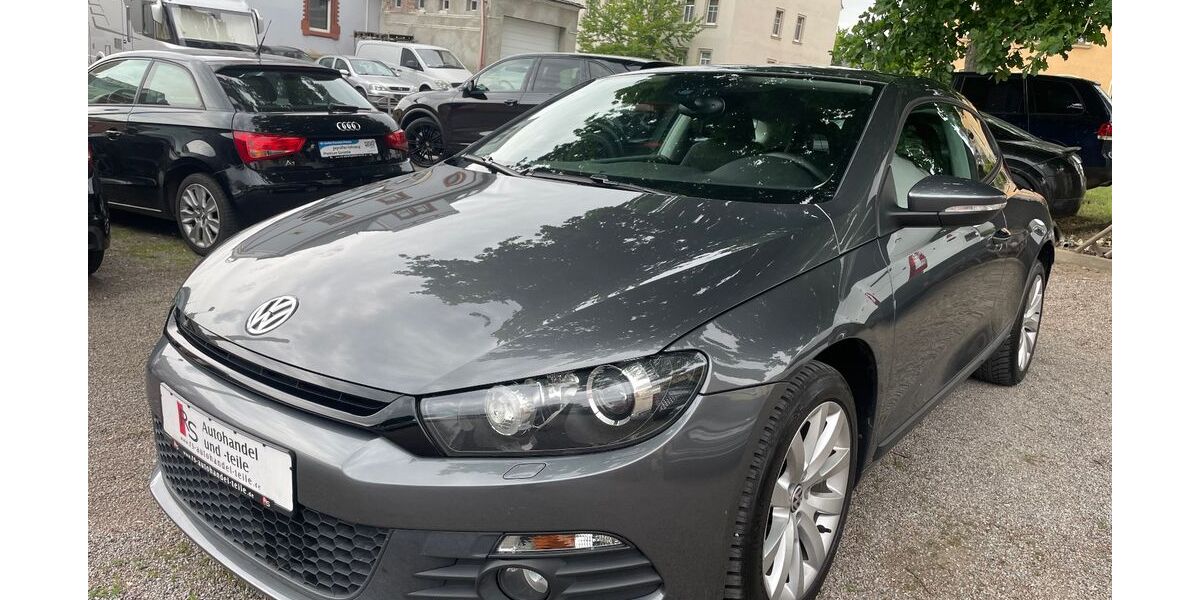 VW Scirocco 105.744 km 8.999 &euro; Radebeul 01445