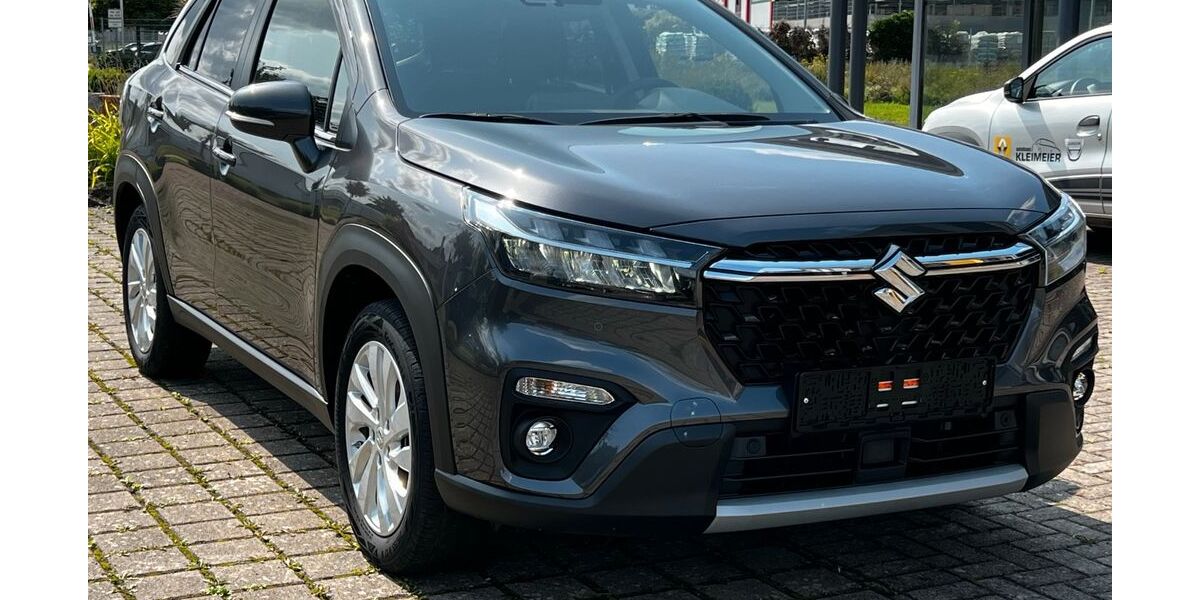 Suzuki (SX4) S-Cross 20.200 km 23.500 &euro; Lügde 32676