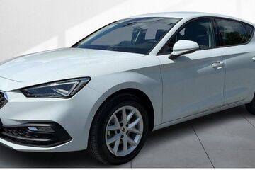 Seat Leon 4.500 km 30.890 &euro; Dresden 01067