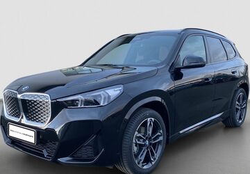 BMW iX1 2.026 km 47.965 &euro; Schleiz 07907