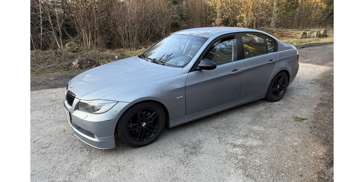 BMW E90 226.000 km 3.100 &euro; Siegen 57072