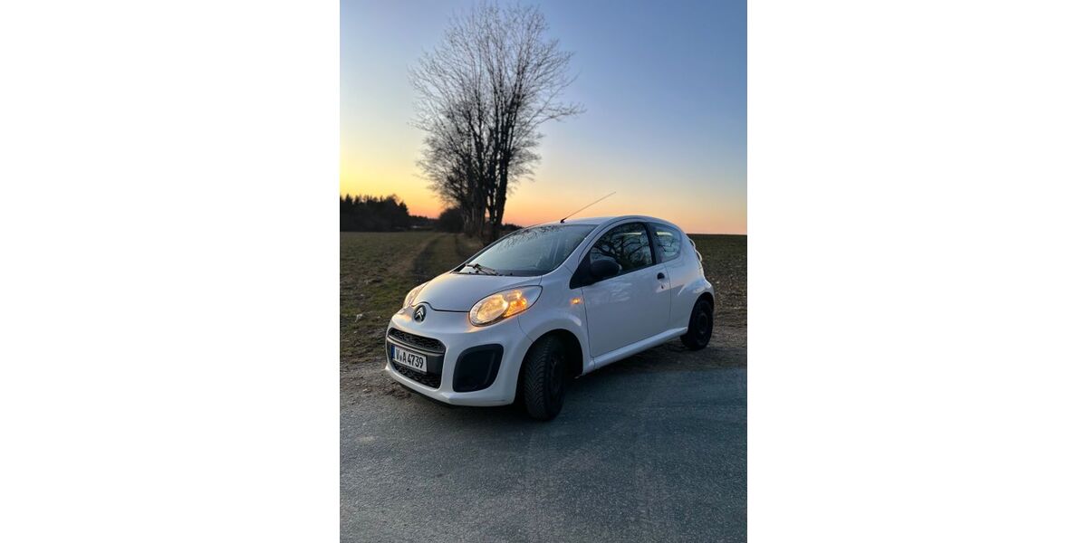 Citroen C1 122.000 km 3.899 &euro; Markneukirchen 08258