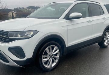 VW T-Cross 15.810 km 24.390 &euro; Tiefenbach 93464
