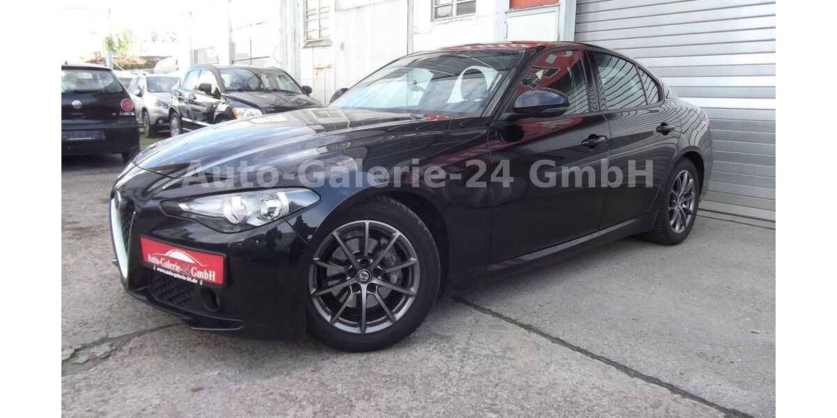 Alfa Romeo Giulia 47.200 km 18.899 &euro; Berlin 12277