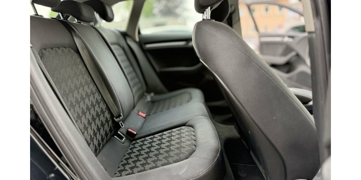 Audi A3 / Attraction / Sportback / Klima / NAVI 130.000 km 11.490 &euro; Mönchengladbach 41066