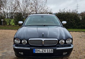Jaguar XJ 228.700 km 6.800 &euro; Röttenbach 91187