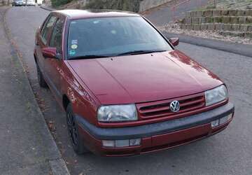 VW Vento 260.000 km 1.500 &euro; Niederseßmar (Gummersbach) 51645