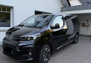 Opel Zafira 8.500 km 45.990 &euro; Aerzen 31855