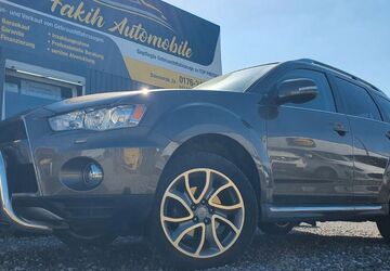 Mitsubishi Outlander 133.000 km 4.499 &euro; Weißenhorn 89264