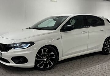 Fiat Tipo 83.000 km 11.800 &euro; Haar 85540