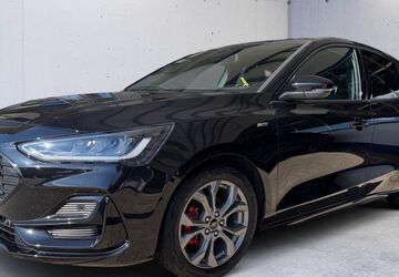 Ford Focus 1.500 km 28.502 &euro; Offenburg- Industriegebiet Elgersweier-Nord 77656