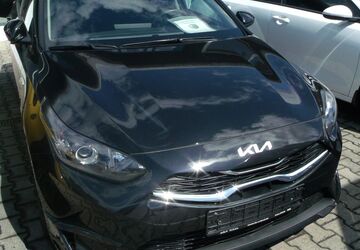 Kia ceed / Ceed 7.995 km 22.499 &euro; Strahwalde 02747