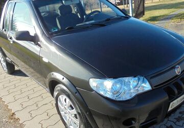 Fiat Strada 157.000 km 7.999 &euro; Schleifreisen 07629