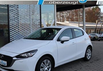 Mazda 2 27.576 km 13.885 &euro; Hilter 49176