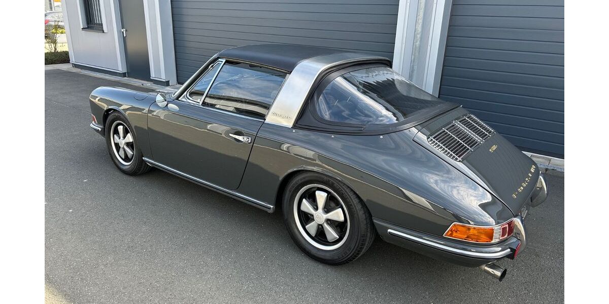 Porsche 911 Urmodell 138.700 km 169.000 &euro; Untersteinach 95369