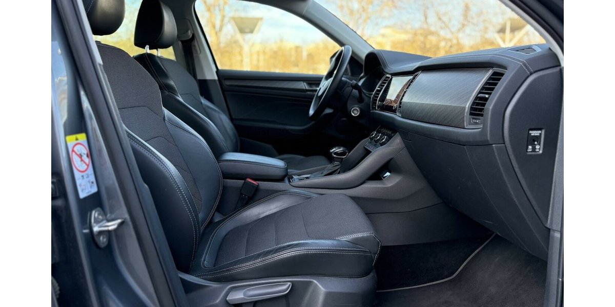 Skoda Kodiaq 1.5 TSI STYLE V+C/DSG/KAMERA/NAVI/DAB/AHK 131.783 km 23.800 &euro; Villingen-Schwenningen 78054