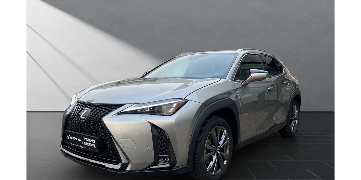 Lexus UX 18.001 km 35.990 &euro; Wesel 46485
