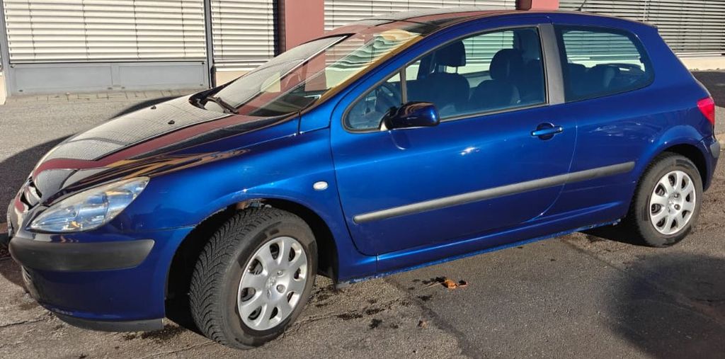 Peugeot 307 92.500 km 2.899 &euro; Fürth 90762