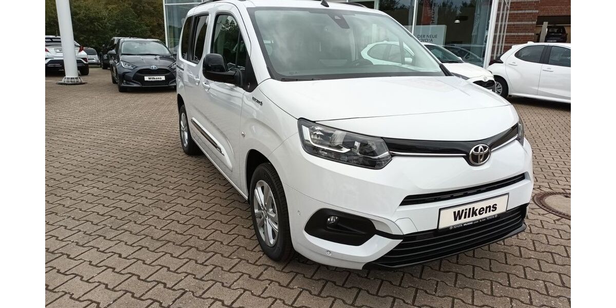 Toyota Proace (Verso) 1.500 km 35.900 &euro; Lohne 49393