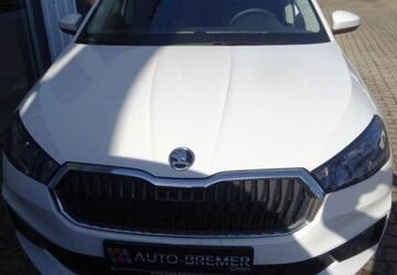 Skoda Fabia 1.580 km 18.990 &euro; Bergen auf Rügen 18528