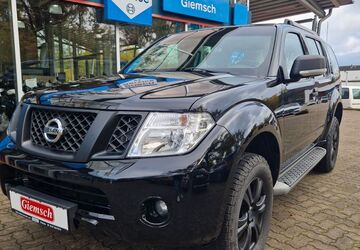 Nissan Pathfinder 116.000 km 23.900 &euro; Grabow 19300