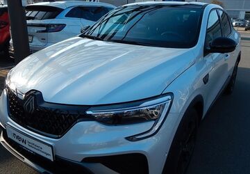 Renault Arkana 24.387 km 24.540 &euro; Bamberg 96052