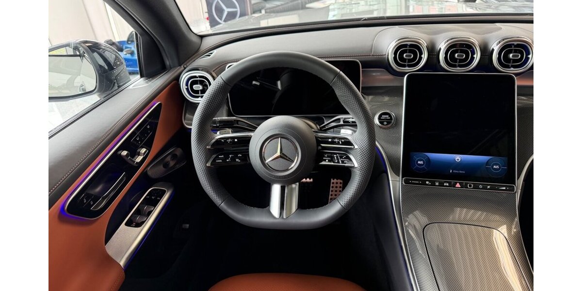 Mercedes-Benz GLC 200 4Matic AMG+MBUX+BURM+NIGHT+Standheizung AM 5.000 km 76.990 &euro; Westendorf 86707