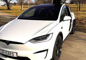 Tesla Model X 29.100 km 77.777 &euro; Stuttgart 70599
