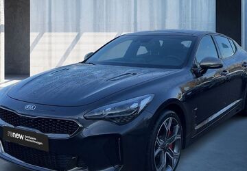 Kia Stinger 97.888 km 27.990 &euro; Hamburg 20537