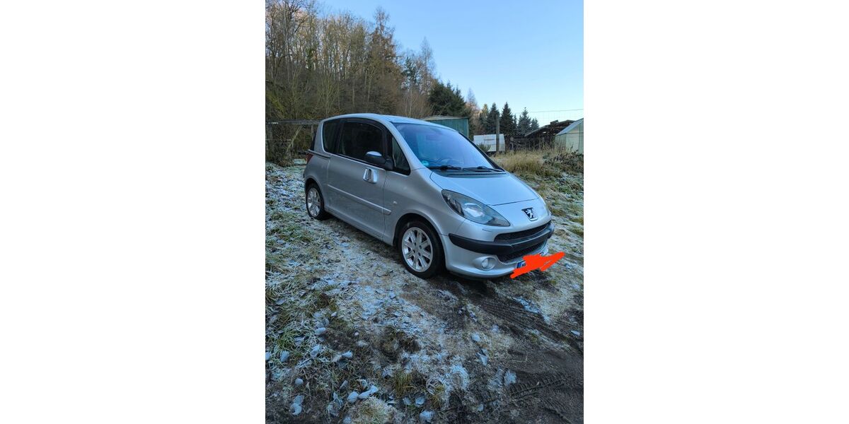 Peugeot 1007 99.300 km 3.100 &euro; Meißen 01662