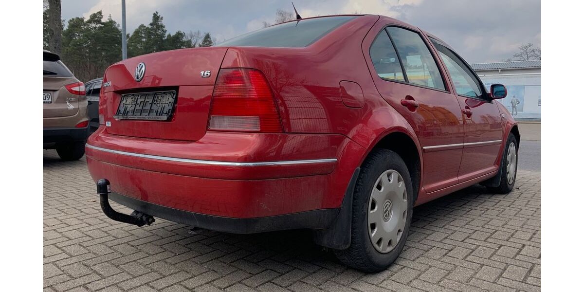 VW Bora 127.555 km 1.250 &euro; Fürstenwalde 15517