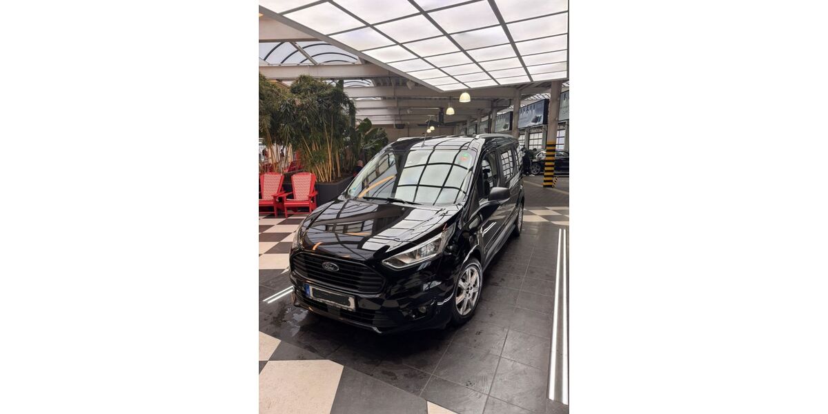 Ford Tourneo Connect 111.000 km 17.000 &euro; Erlangen 91052