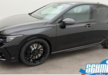 VW Golf 1.590 km 51.900 &euro; Peine 31226