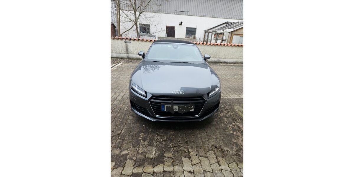 Audi TT 42.578 km 24.490 &euro; Hallbergmoos 85399