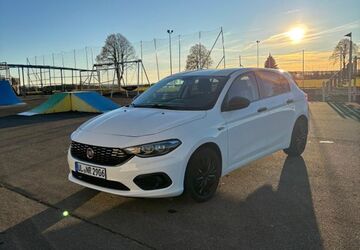 Fiat Tipo 61.200 km 9.400 &euro; Schelklingen 89601