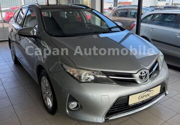 Toyota Auris 131.000 km 8.999 &euro; Kirchheimbolanden 67292