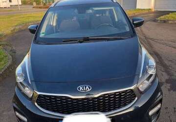 Kia Carens 130.000 km 10.490 &euro; Altlay 56858
