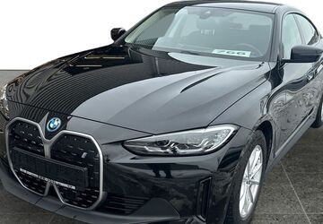 BMW i4 40.319 km 37.980 &euro; Mühldorf am Inn 84453