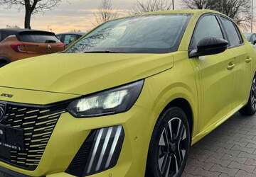 Peugeot 208 8.900 km 16.490 &euro; Helgoland 27498