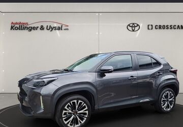 Toyota Yaris Cross 1.500 km 31.490 &euro; Titisee-Neustadt 79822