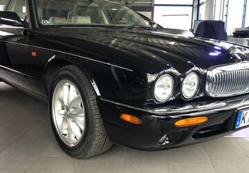 Jaguar XJ 63.539 km 19.900 &euro; Frechen 50226
