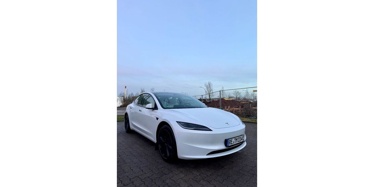 Tesla Model 3 44.268 km 33.000 &euro; Marl 45770