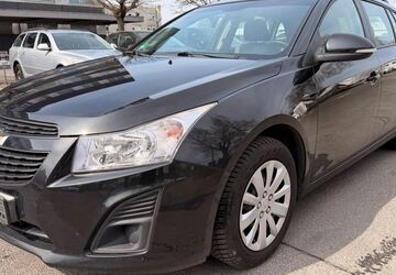 Chevrolet Cruze 121.277 km 3.999 &euro; Berlin 12249