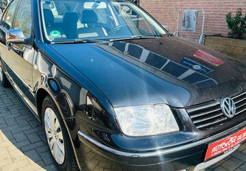 VW Bora 207.830 km 2.990 &euro; Salzgitter 38259