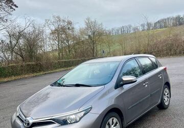 Toyota Auris 105.000 km 8.400 &euro; Beilstein 71717