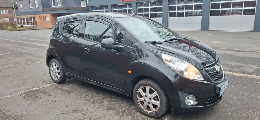 Chevrolet Spark 101.000 km 2.400 &euro; Steinhagen 33803